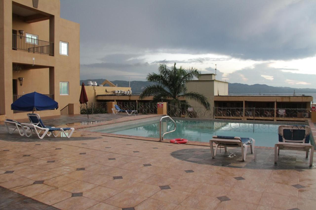 The Wexford Hotel Montego Bay Esterno foto
