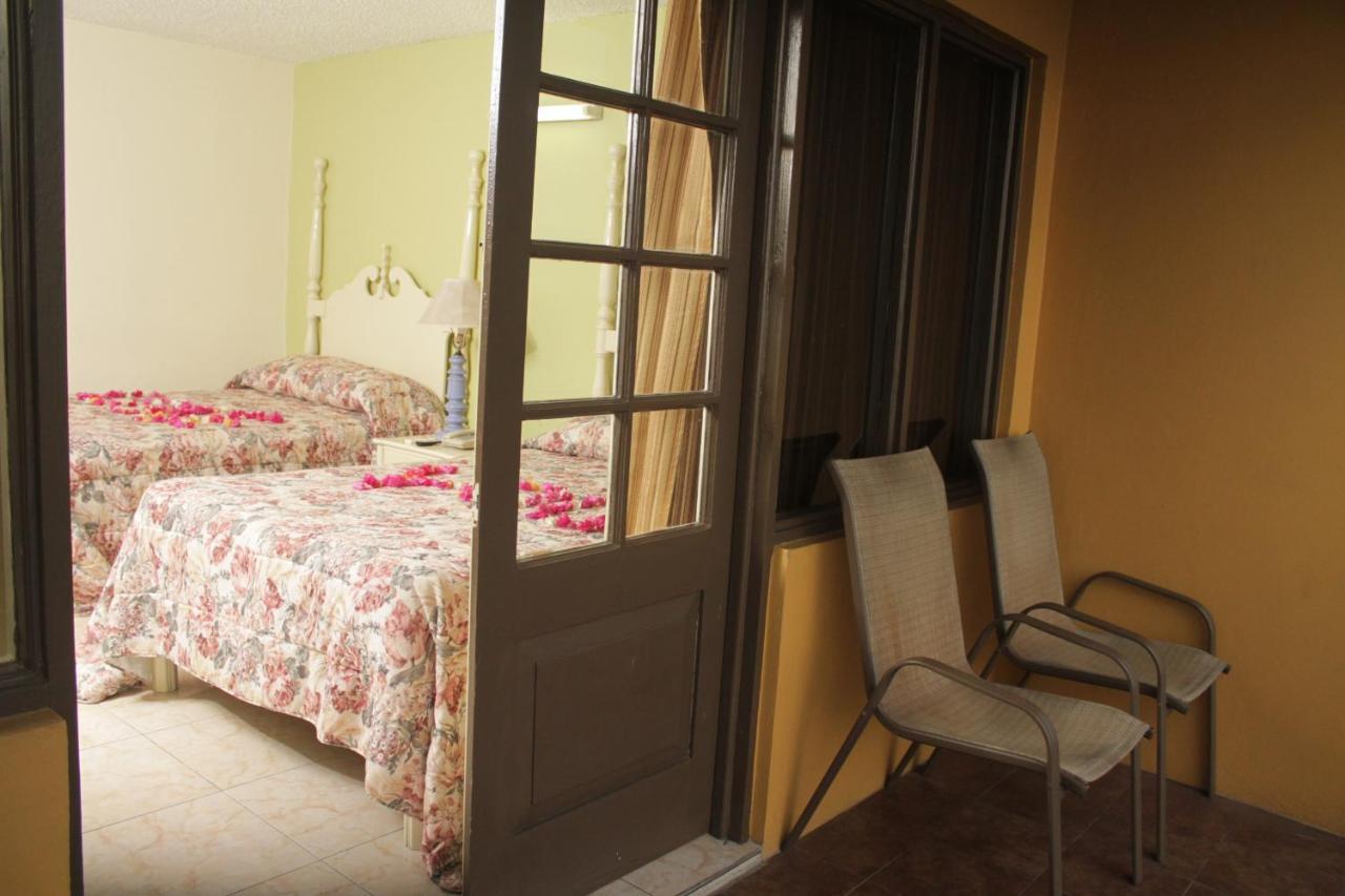 The Wexford Hotel Montego Bay Esterno foto